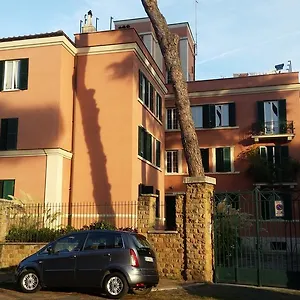 Vecchia 2* Rome