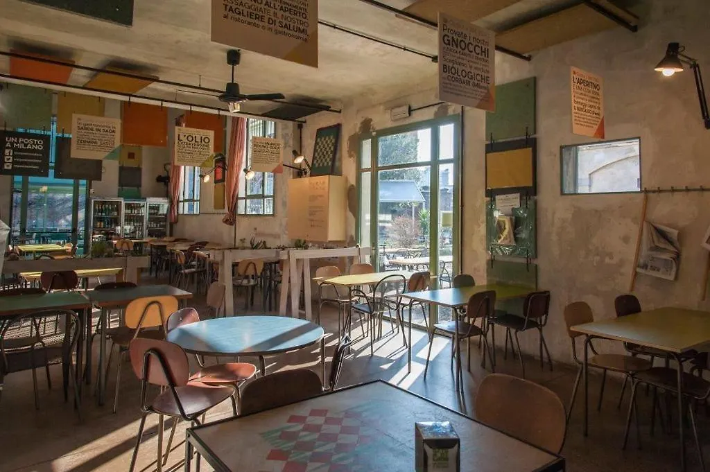 Un Posto A Milano - Guesthouse All'Interno Di Una Cascina Del 700 Italy