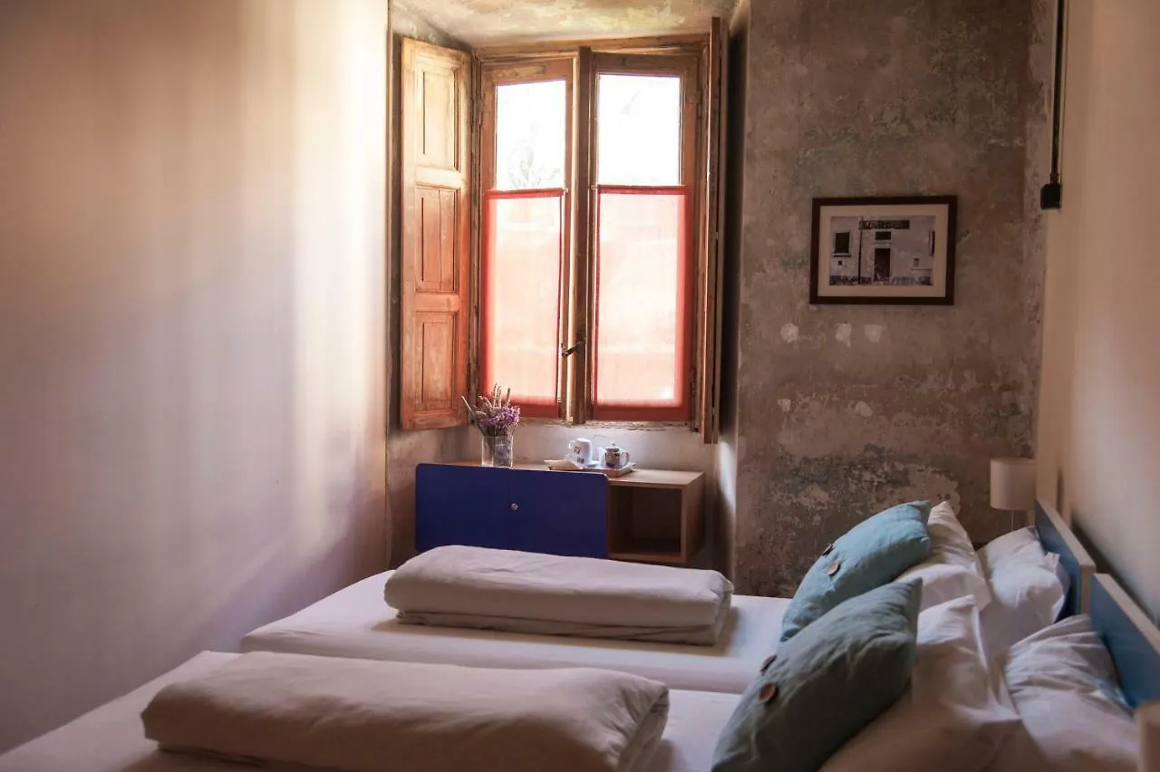 Un Posto A Milano - Guesthouse All'Interno Di Una Cascina Del 700 Hostel Milan